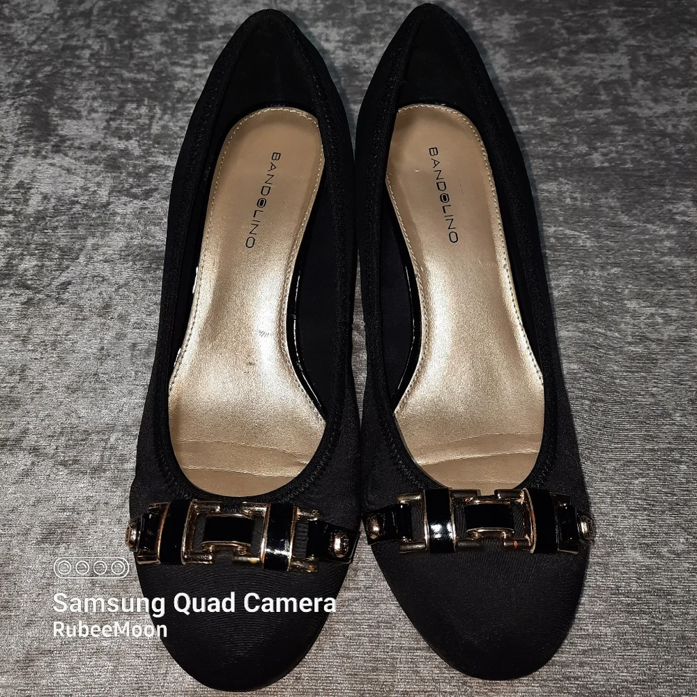 Bandolino Black Satin Chain Wedge Slip-On Homerun SZ 8.5M